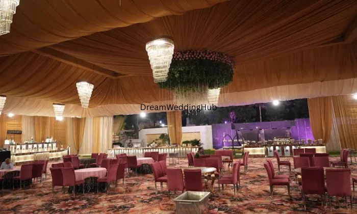 Sainik Farms Managed